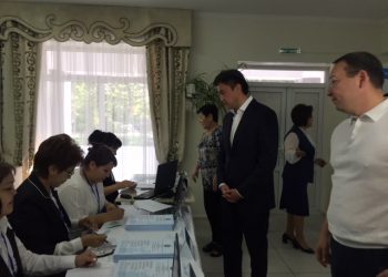 Шымкенттің әкімі Ғабидолла Әбдірахымов сайлауда өз таңдауын жасады