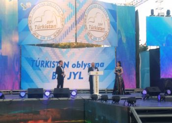 Ән шашуым өзіңе арналады — Түркістан!