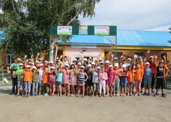 Арыстың балалары Шығыс Қазақстан облысында демалуда