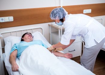 Түркістан: Стационарды алмастыратын көмек артты