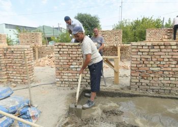 Елорда құрылысшылары Арыста 150-ге жуық жеке тұрғын үйді қайта салуда