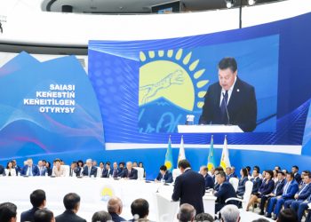 Асқар Мамин «Әлеуметтік қамқорлық» шаралары қалай іске асырылып жатқанын баяндады