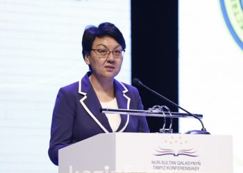 Жыл соңына дейін шешіледі — вице-министр мектептегі 5 күндік жұмыс аптасы туралы