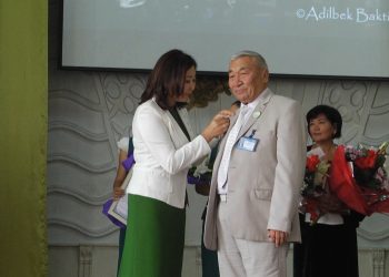 Профессор-оқытушы Қойшыбек Сұлтанов марапатқа кенелді