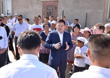 ШЫМКЕНТ ӘКІМІ ҚАЛА ШЕТІНДЕГІ ШАҒЫНАУДАНДАРДЫҢ ИНФРАҚҰРЫЛЫМЫН ДАМЫТУДЫ ТАПСЫРДЫ