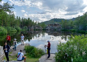 Еуропаның бір топ жиһангезі Қазақстанның киелі орындарын аралап шықты