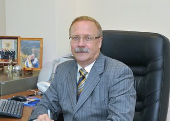 Виктор Александрович Малиновский Қазақстан Республикасы Конституциялық Кеңесінің мүшесі қызметіне тағайындалды