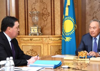 Елбасы Нұрсұлтан Назарбаев Премьер-Министр Асқар Маминді қабылдады