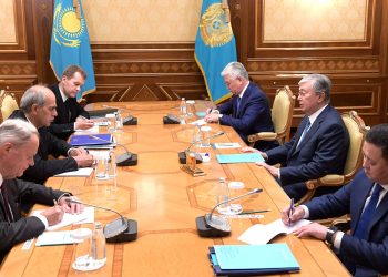 Қасым-Жомарт Тоқаев Еуропалық Одақтың Орталық Азия жөніндегі арнайы өкілі Петер Бурианды қабылдады