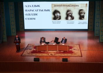 Түркістан облысында бір уақытта 50 мыңға жуық жасөспірім адалдыққа үнделді