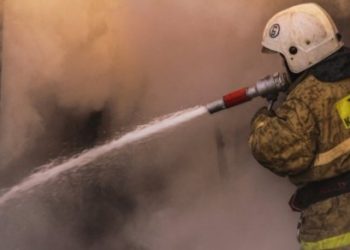 Түркістанда зардап шеккен өрт сөндірушілер наградаларға лайық — Тоқаев