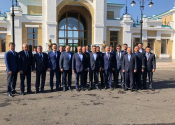 Қазақстан Темір жолының төрағасы Сауат Мыңбаев пен Өмірзақ Шөкеев Арыста болды