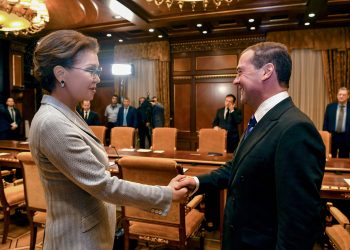 Дариға Назарбаева Ресей Федерациясы Үкіметінің Төрағасы Дмитрий Медведевпен кездесті