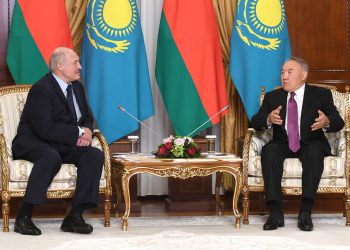 Нұрсұлтан Назарбаев Беларусь Республикасының Президенті Александр Лукашенкомен кездесті