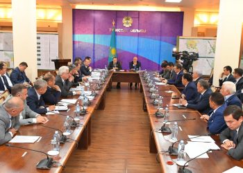 ТҮРКІСТАНДА ӨТКЕН КӨШПЕЛІ ЖИЫНДА ИННОВАЦИЯЛЫҚ ЖӘНЕ КӘСІПКЕРЛІК ДАМУ МӘСЕЛЕЛЕРІ ТАЛҚЫЛАНДЫ