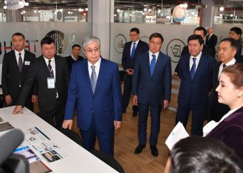 Мемлекет басшысы «Tech Garden» инновациялық кластер орталығының жұмысымен танысты
