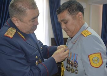 Бүгінгі күннің батырлары марапатталды