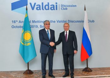 Қазақстан Президенті Қасым-Жомарт Тоқаев Владимир Путинмен кездесті