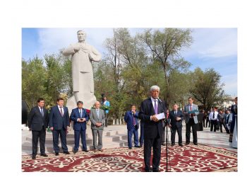 Ілияс Жансүгіровтің туғанына 125 жыл!