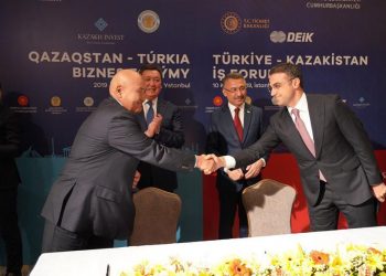 Өмірзақ Шөкеев Түркияның ірі құрылыс компанияларымен меморандумға отырды