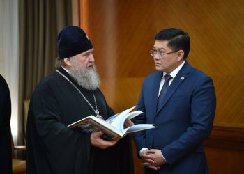 ШЫМКЕНТ ҚАЛАСЫНЫҢ ӘКІМІ МИТРОПОЛИТ АЛЕКСАНДРМЕН КЕЗДЕСТІ