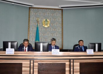 Прокурордың қатысуымен өзекті мәселелер талқыланды