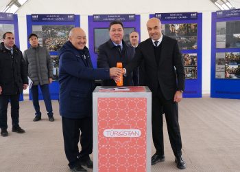 Асқар Мамин Түркістан қаласында жаңа жобаларды іске қосты