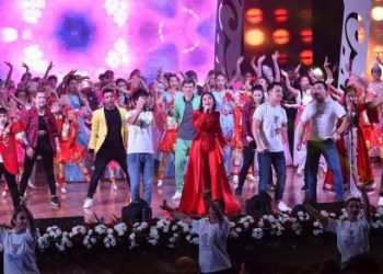 Шымкент әкімі тұрғындарды Тәуелсіздік күнімен құттықтады