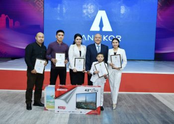 Түркістан: Сыбайластықтың жолын кесуге бағытталған «1424»  фильмі көпшілік назарына ұсынылды