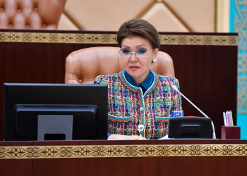 Д.Назарбаева: Сенаторлар азаматтардың құқықтарын қорғау кепілдіктерін арттыру жөніндегі заңдармен жұмыс істейтін болады