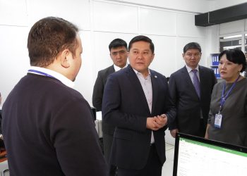 Қала әкімі атаулы әлеуметтік көмек туралы біліп қайтты