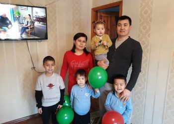 ТҮРКІСТАН: «БАҚЫТТЫ ОТБАСЫ» БАҒДАРЛАМАСЫМЕН БАСПАНАЛЫ БОЛДЫ