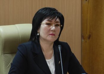 Баршагүл Қашқынқызы: «Экс-ректорды сотқа беремін»