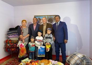 Өмірзақ Шөкеевтің «Қамқорлық» жобасы Солтүстіктегі түркістандықтарға жетті