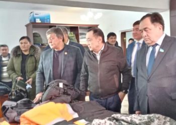 Сенаторлар Шымкенттің әлеуметімен танысуда