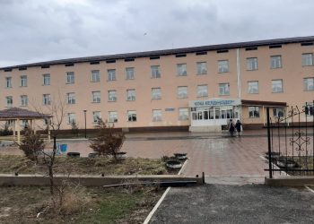 Жыланбұзған мектебінің шатыры уақытында жөнделді