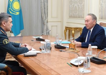 Қауіпсіздік Кеңесінің Төрағасы Қорғаныс министрі Нұрлан Ермекбаевты қабылдады