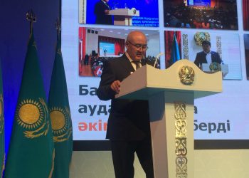 Өмірзақ Естайұлы: Түркістан облысы халқының 3/1 бөлігі әлеуметтік көмек алған