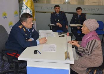 ОБЛЫСТЫҢ БАС ПОЛИЦЕЙІ БІР КҮНДЕ 50-ДЕН АСТАМ ТҰРҒЫННЫҢ ШАҒЫМЫН ТЫҢДАДЫ