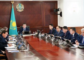 Төтенше жағдай режимін қамтамасыз ету жөніндегі мемлекеттік комиссияның алғашқы отырысы өтті