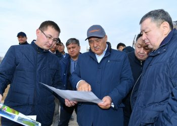 Өмірзақ Шөкеев құрылысы биыл бітетін нысандарды аралады
