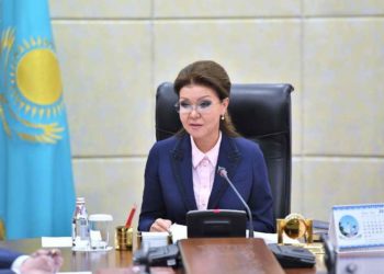 Дариға Назарбаева: Осындай өткінші сынақ кезінде ортақ мүддемен игі істерде бірге болайық
