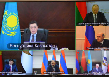 ҚР Премьер-Министрі А. Мамин ЕҮАК кезектен тыс отырысына қатысты