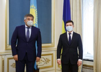 Қазақстан Елшісі Украинаның Президентіне сенім грамоталарын тапсырды