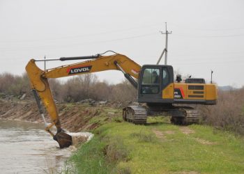 Жетісайда каналдар тазаланды