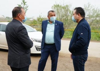 ПРЕЗИДЕНТ ӘКІМШІЛІГІНІҢ​ МЕМЛЕКЕТТІК ИНСПЕКТОРЫ ТҮРКІСТАН ОБЛЫСЫНДАҒЫ ШАЛҒАЙ АУЫЛДАРДЫ АРАЛАДЫ