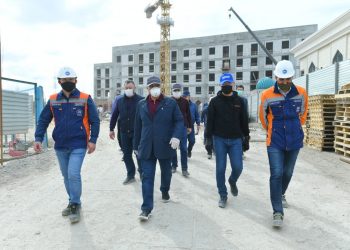 ӨМІРЗАҚ ШӨКЕЕВ ҚҰРЫЛЫС ҚАРҚЫНЫН КҮШЕЙТУДІ ТАПСЫРДЫ