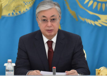 Тоқаев карантиндік шаралардың жаңа тәсілі туралы хабарлайды