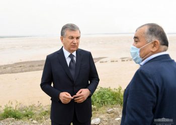 Шавкат Мирзиёев о прорыве дамбы в Сырдарье: ни один руководитель отсюда не уедет до улучшения ситуации
