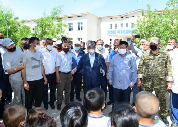 ӨМІРЗАҚ ШӨКЕЕВ МАҚТААРАЛДАҒЫ ЭВАКУАЦИЯЛЫҚ ОРТАЛЫҚТАРДЫ АРАЛАДЫ